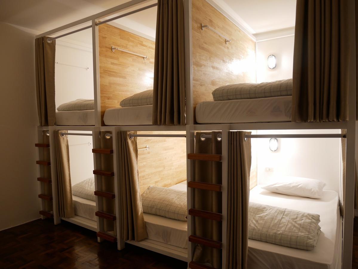 Neat Hostel Τσιάνγκ Μάι Εξωτερικό φωτογραφία