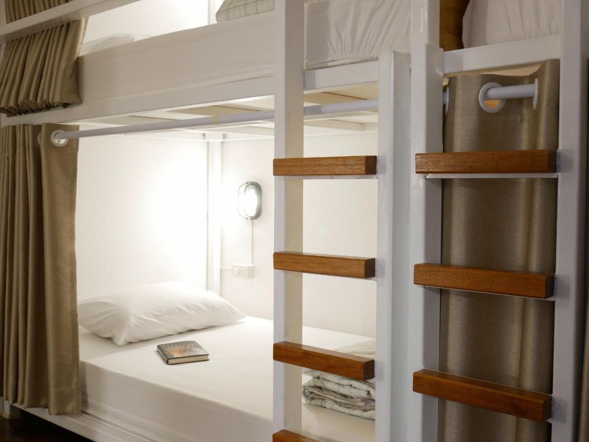 Neat Hostel Τσιάνγκ Μάι Εξωτερικό φωτογραφία